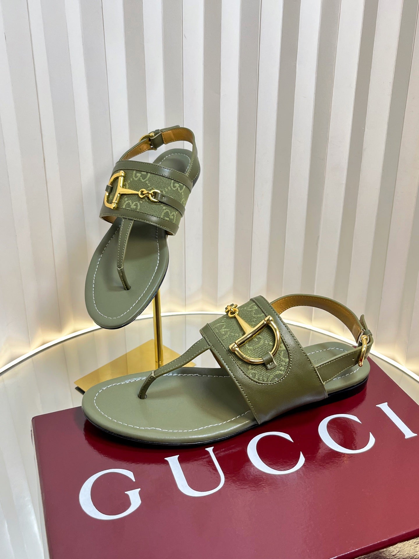 GC 25 Thong Sandal Dark Green Canvas 294683