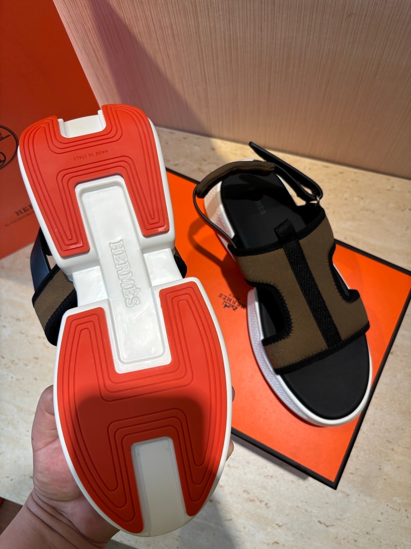 HM Men's Gate Sandal Brown Calfskin Suede 655428