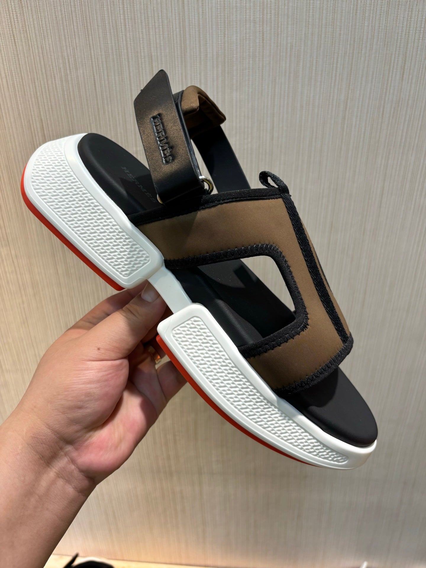 HM Men's Gate Sandal Brown Calfskin Suede 655428