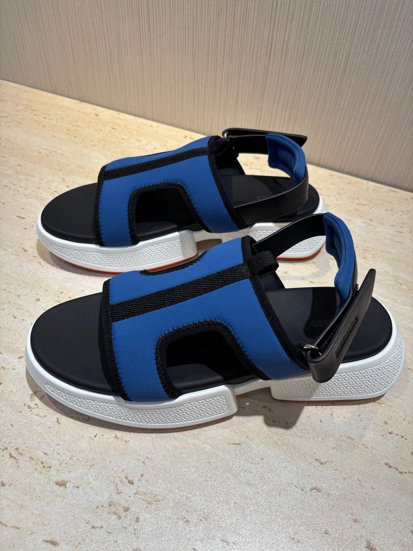 HM Men's Gate Sandal Blue Calfskin Suede 655429