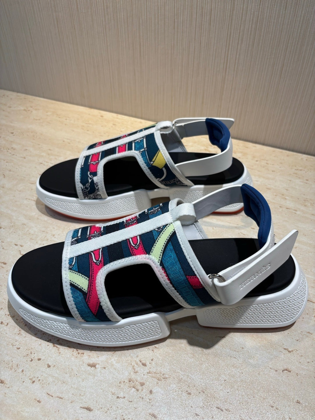 HM Men's Gate Sandal Blue Calfskin Printed Fabric 655431