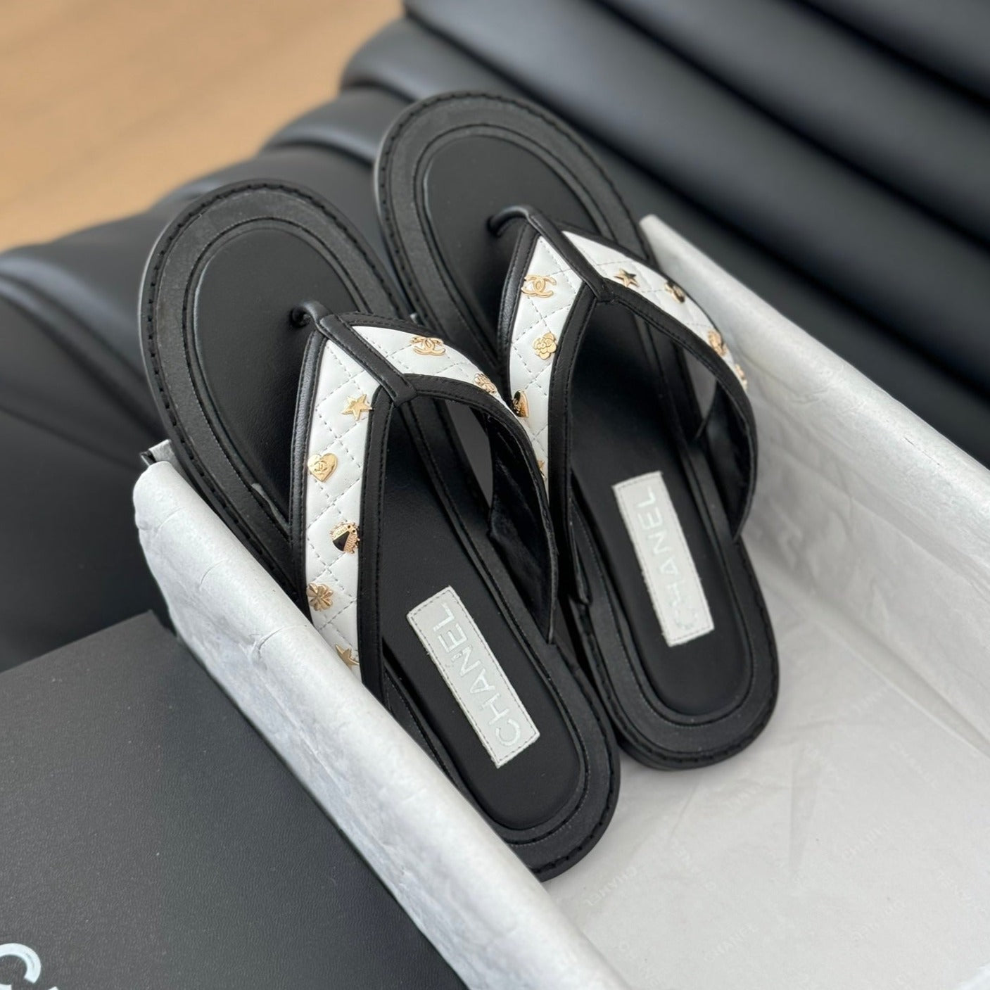 Double C Thong Sandals Lambskin Black White