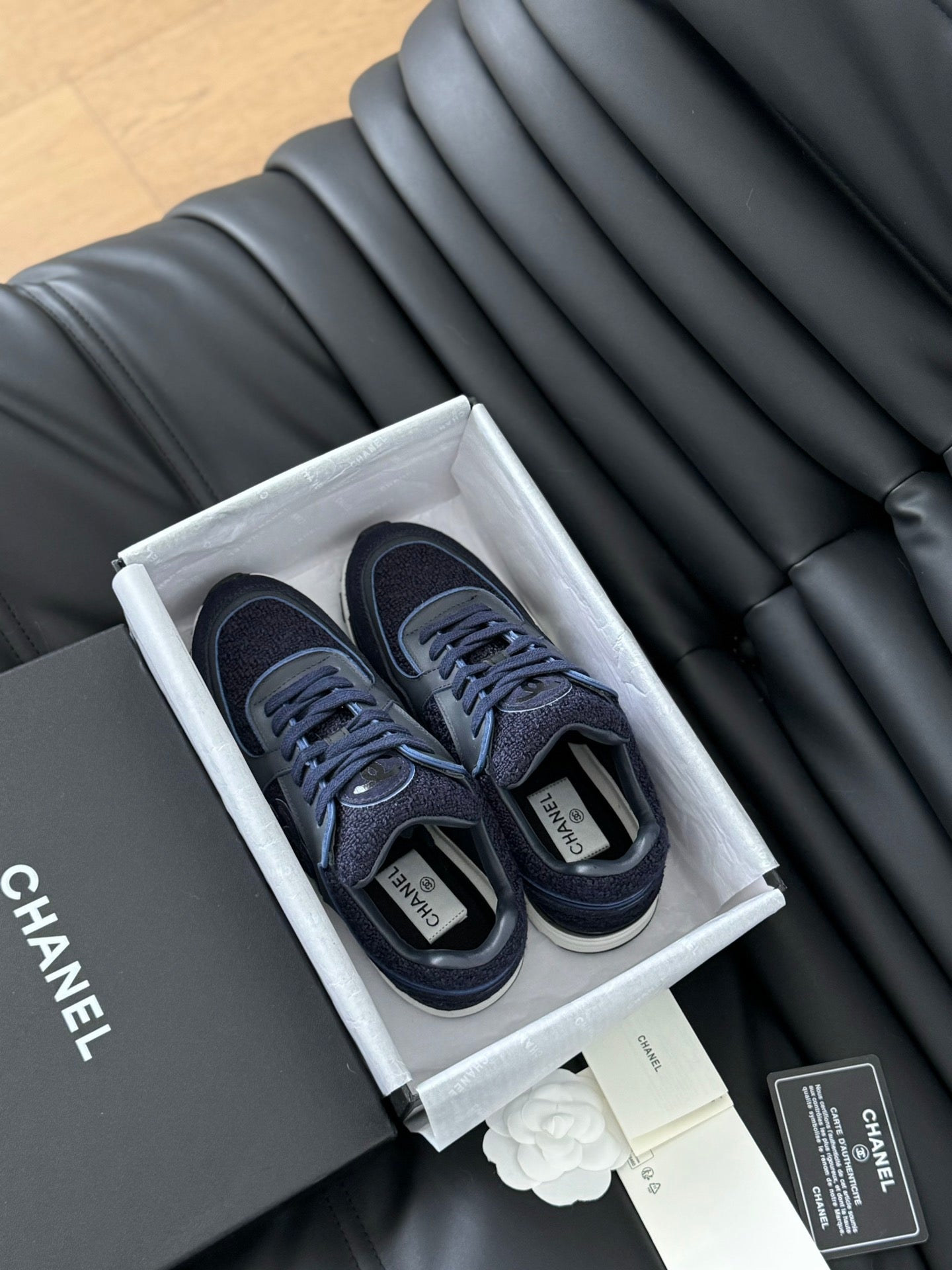 cc sneaker dark blue tweed suede