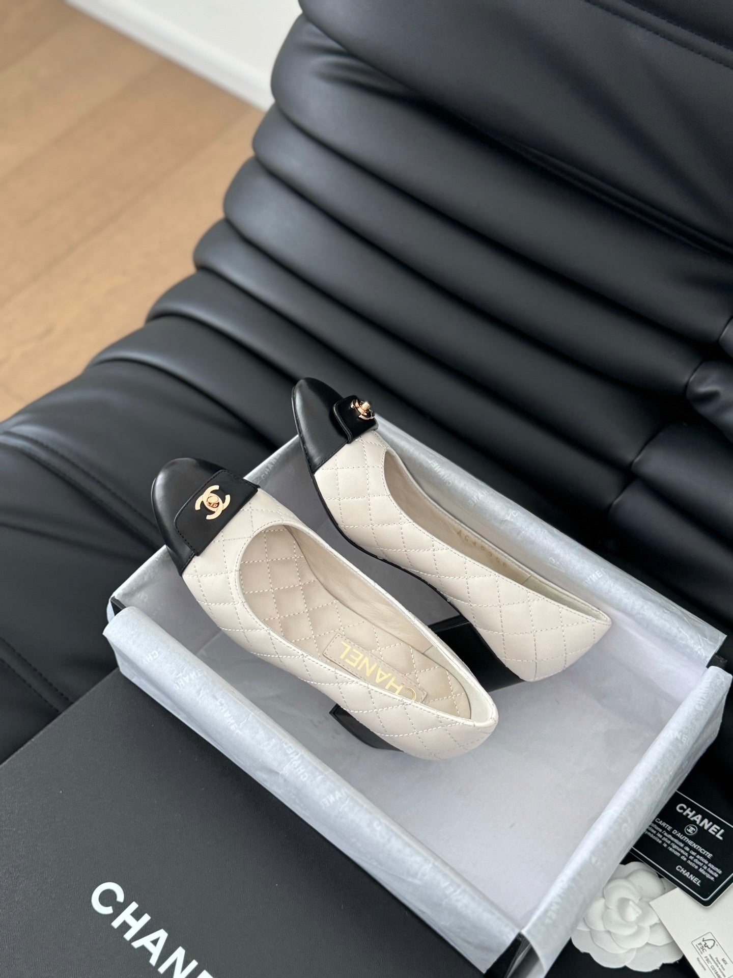 cc classic ballet flat with heel white quilted calfskin