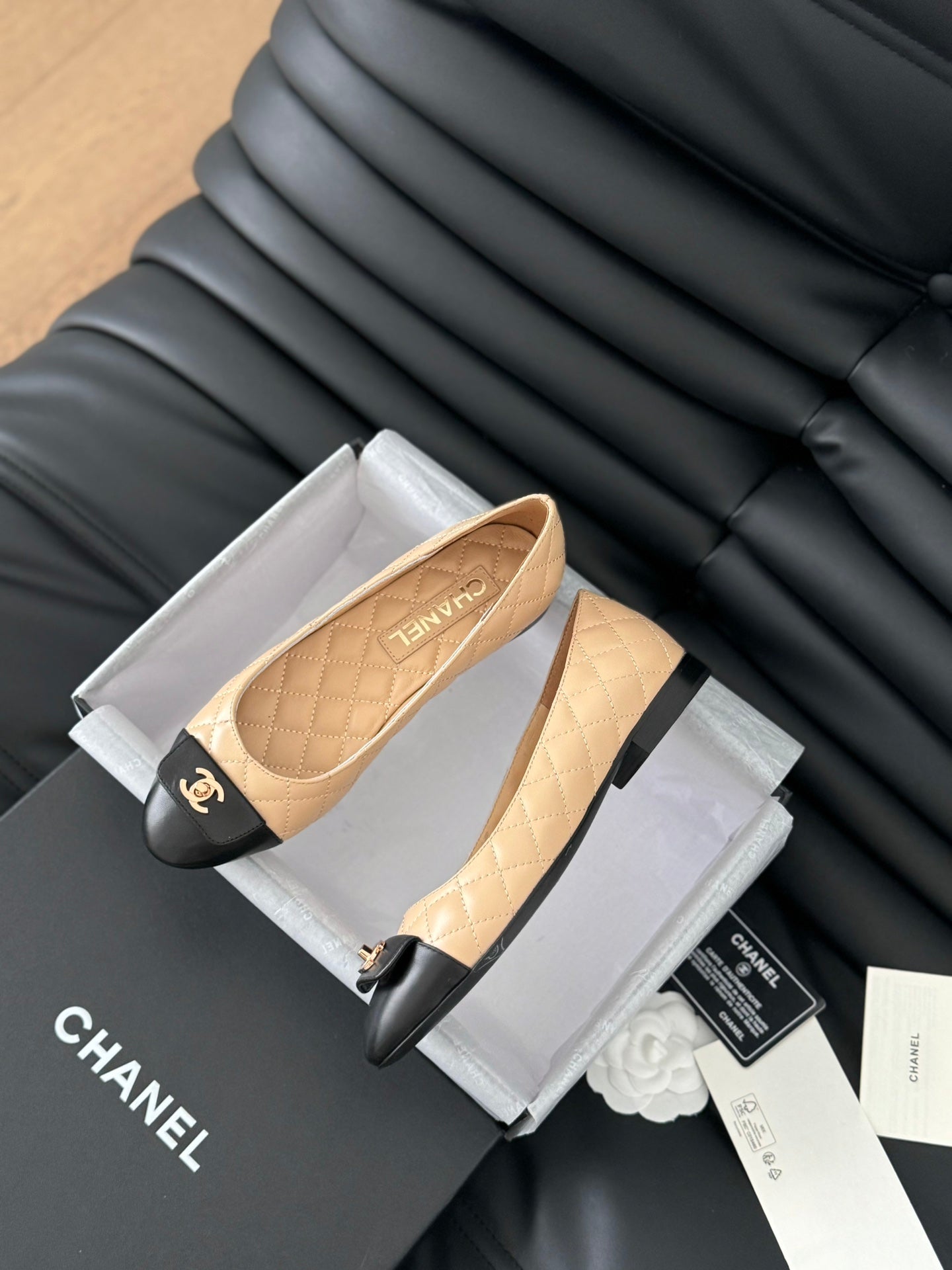 cc classic ballet flat beige quilted calfskin