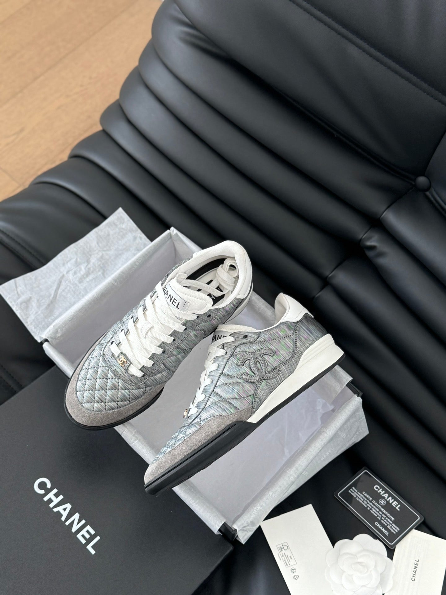 CC SNEAKER IN PEARL GREY MIX WHITE EMBROIDERED LAMBSKIN