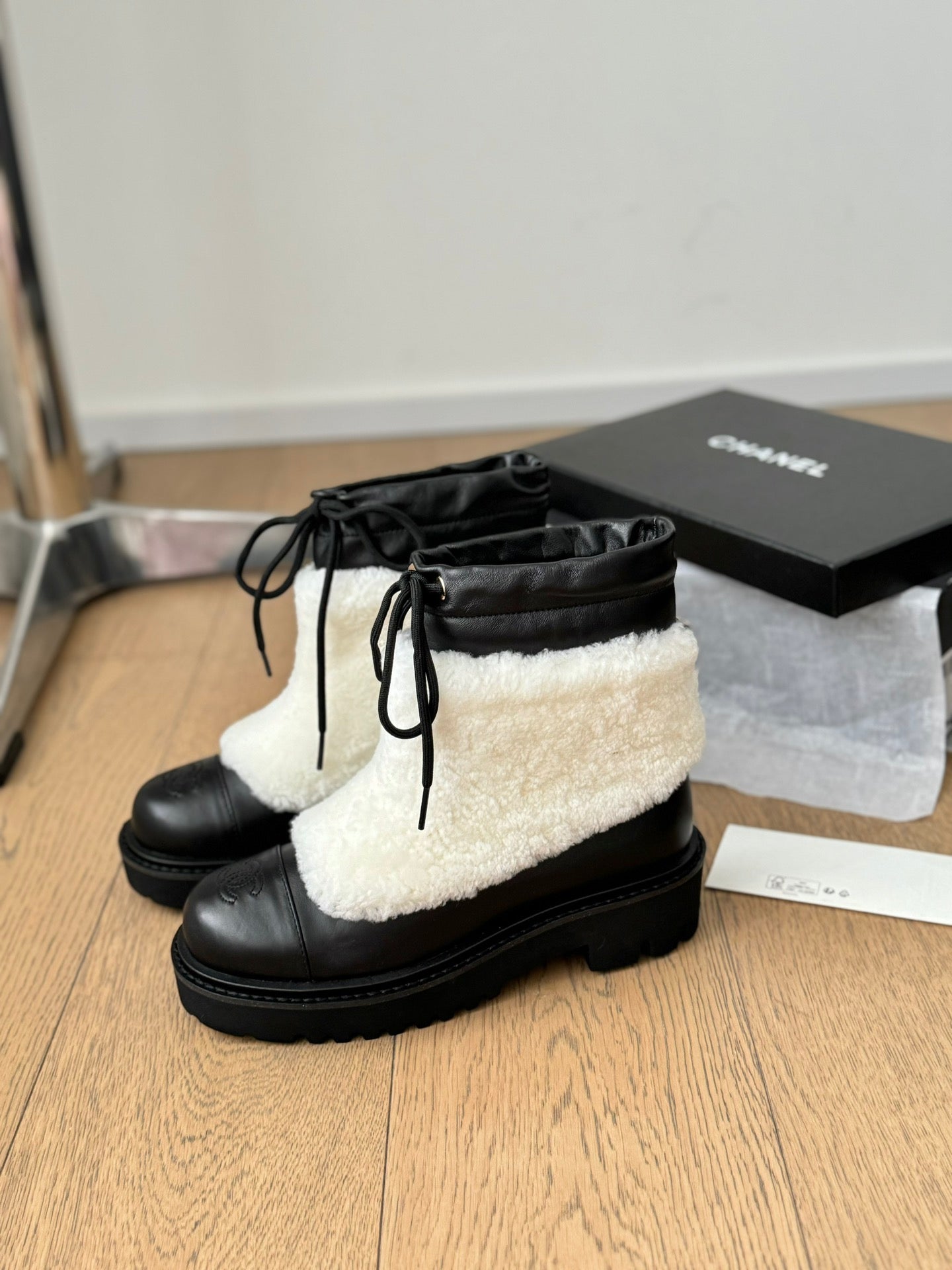 CC Ankle Boots Black Mix White Calfskin And Fleece