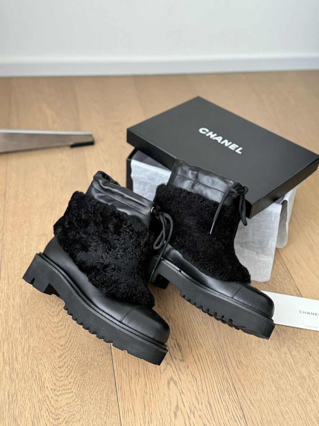 CC Ankle Boots Black Calfskin And Fleece