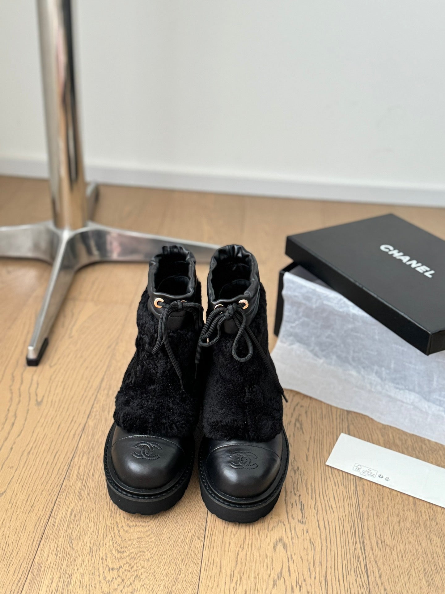 CC Ankle Boots Black Calfskin And Fleece