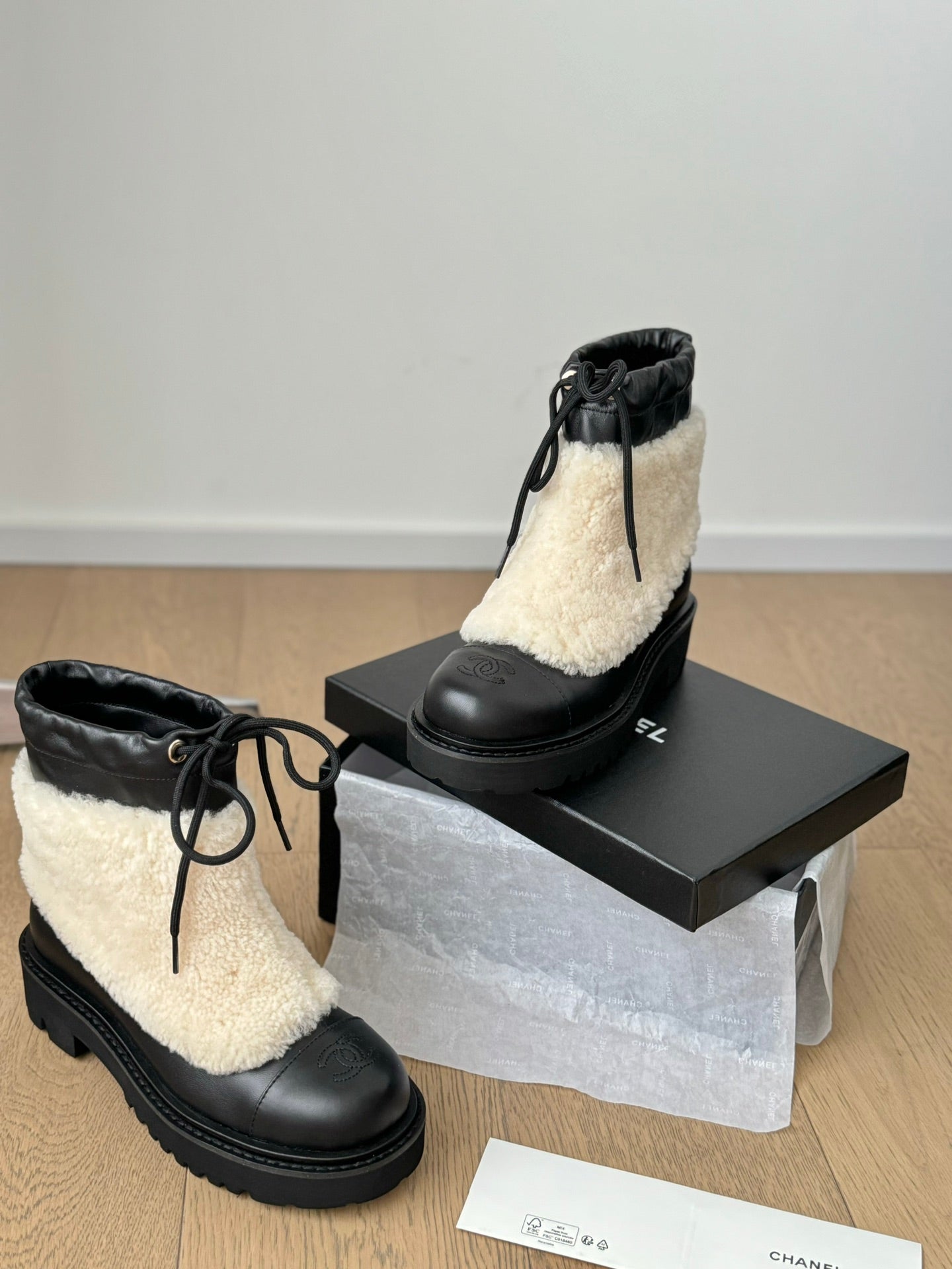 CC Ankle Boots Black Mix Light Beige Calfskin And Fleece