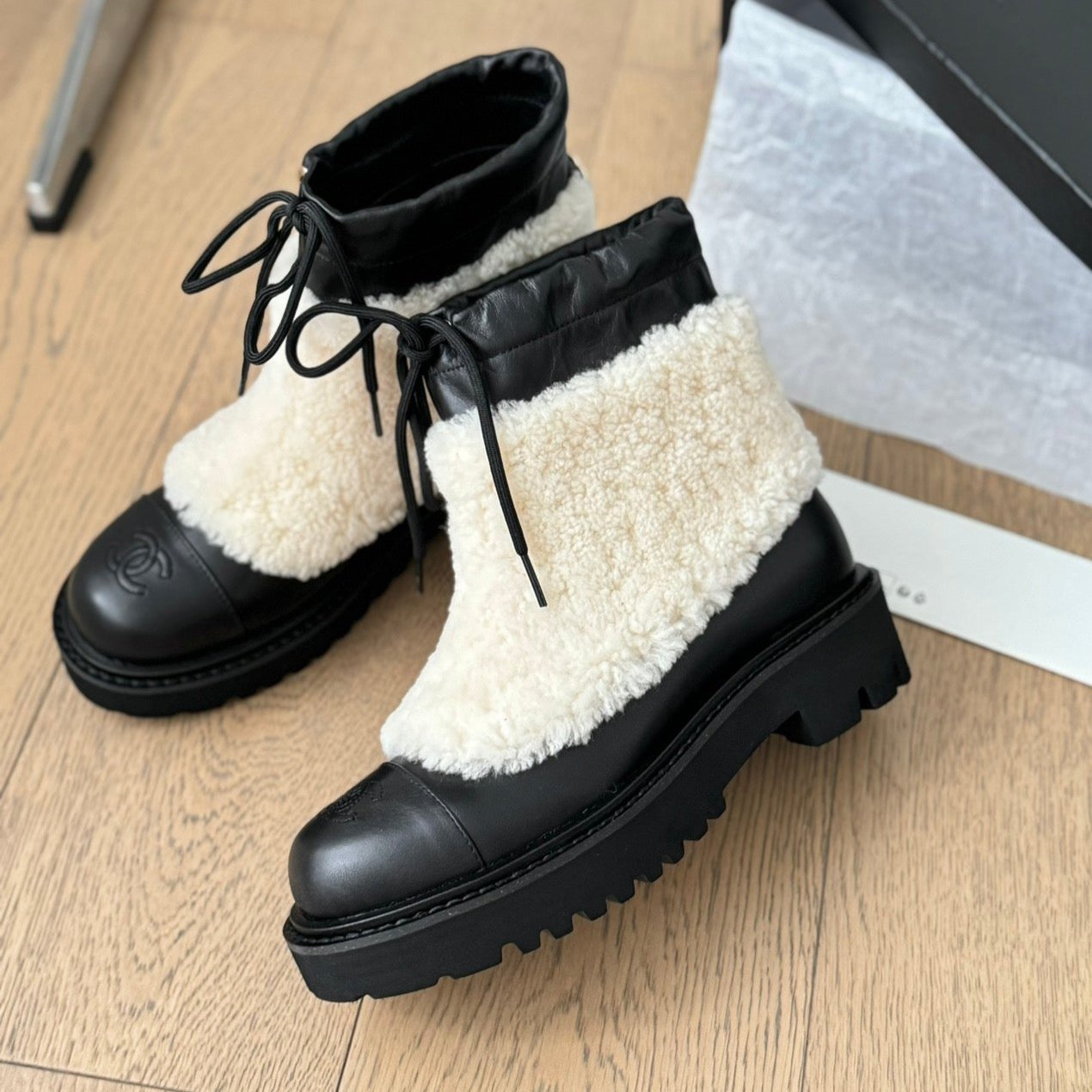 CC Ankle Boots Black Mix Light Beige Calfskin And Fleece