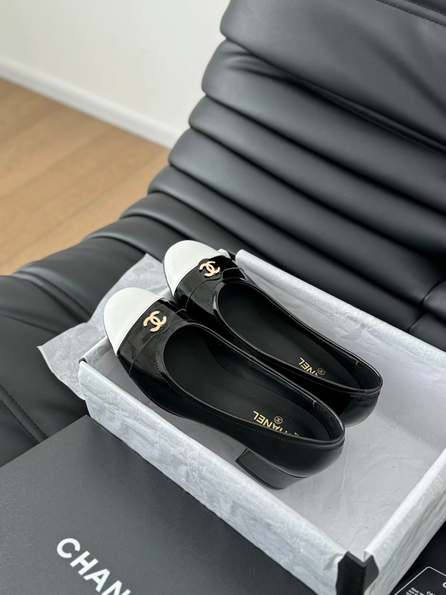 CC High Heels Glossy Black White Lambskin