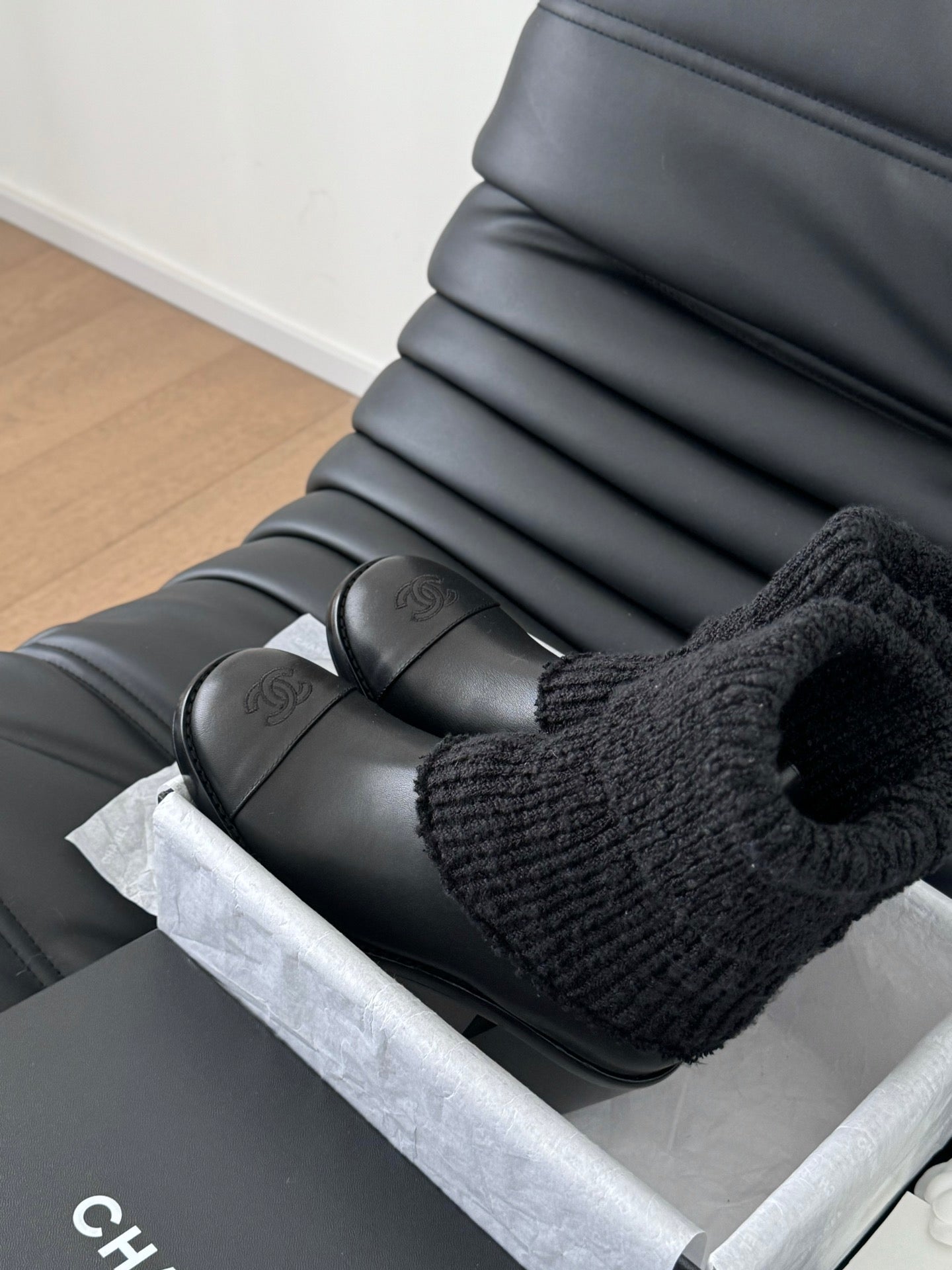 CC 25 new sock boots black knit wool sheepskin 458774