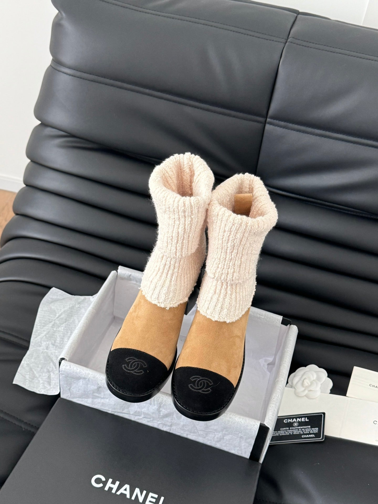 CC 25 new sock boots black beige knit wool suede  458776