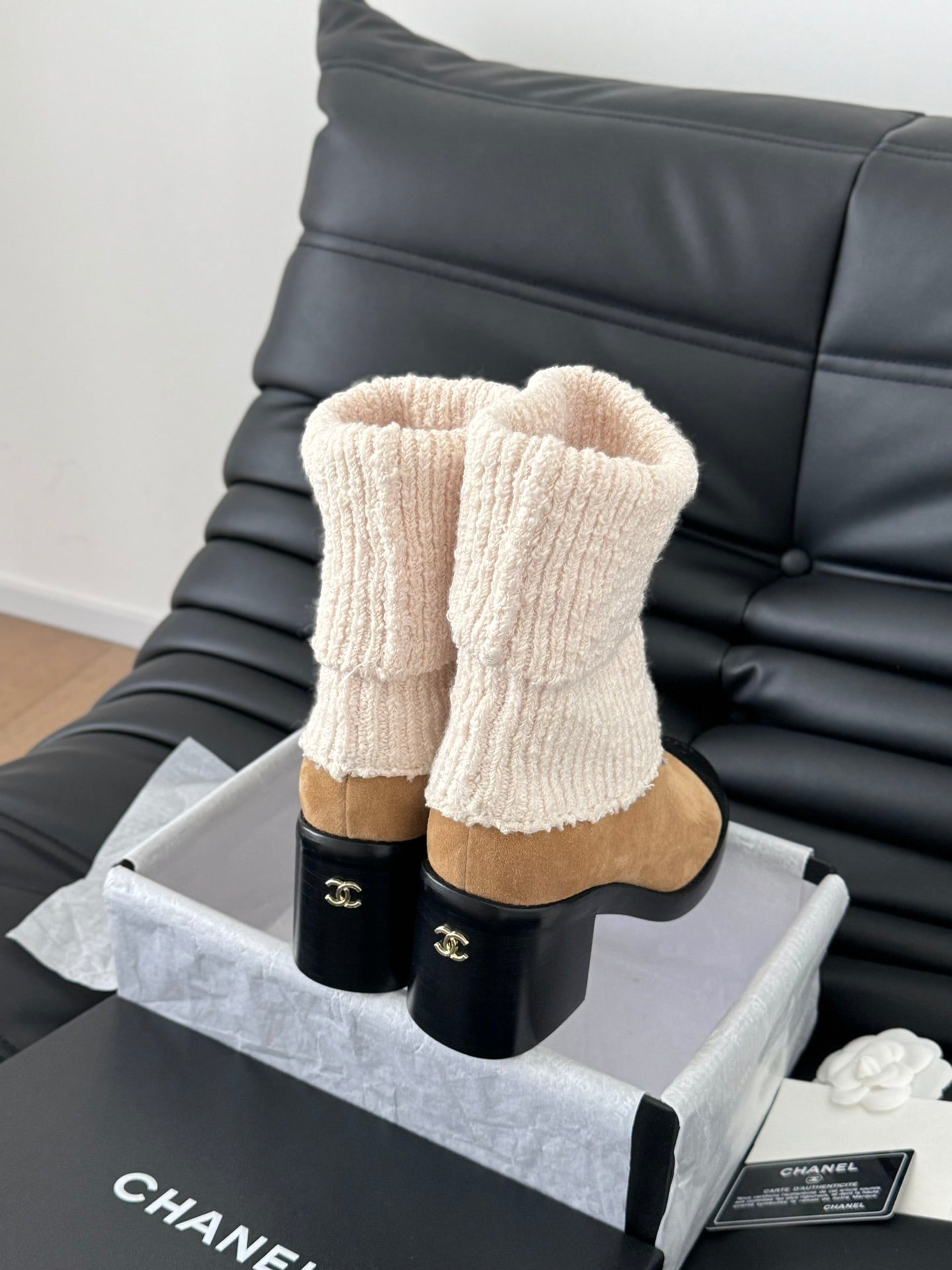 CC 25 new sock boots black beige knit wool suede  458776