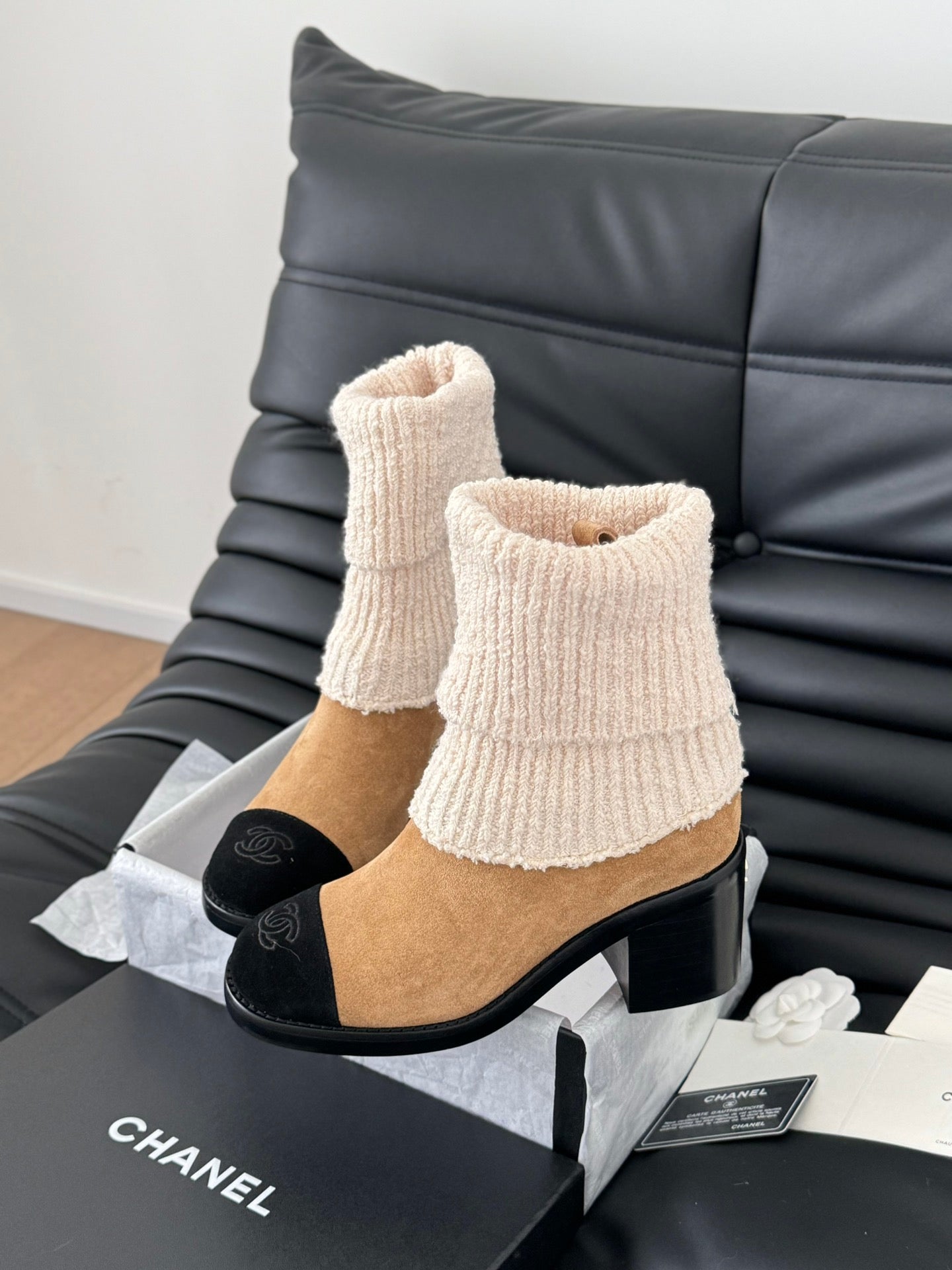 CC 25 new sock boots black beige knit wool suede  458776