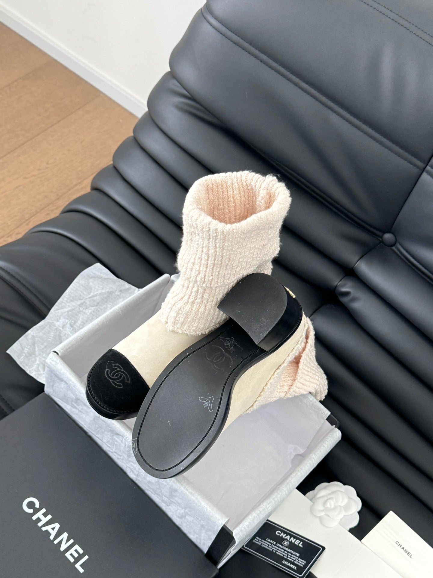 CC 25 new sock boots white black knit wool suede  458777