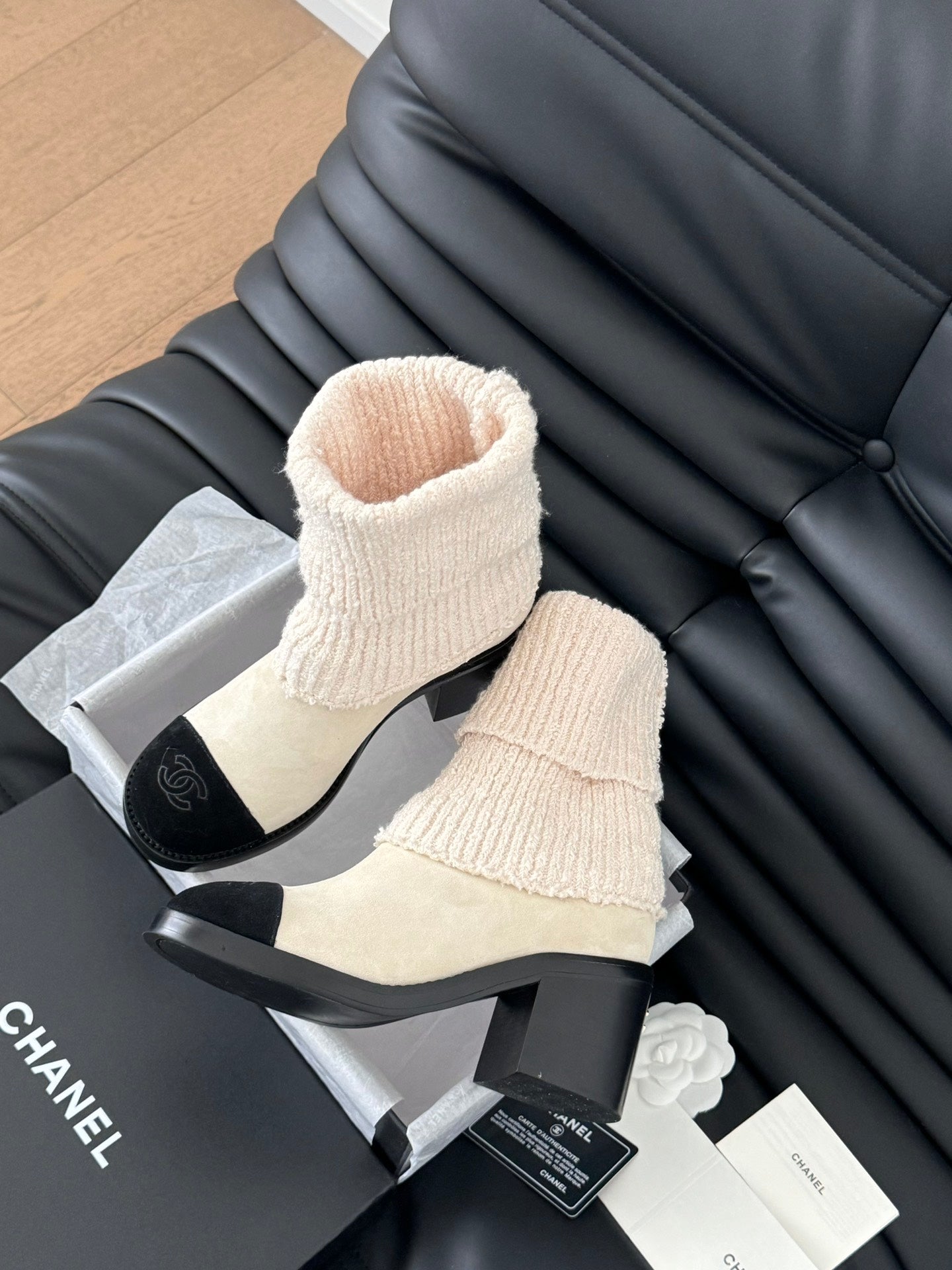 CC 25 new sock boots white black knit wool suede  458777