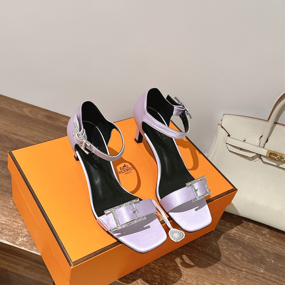 HM Buckle Sandals Purple Calfskin 308181