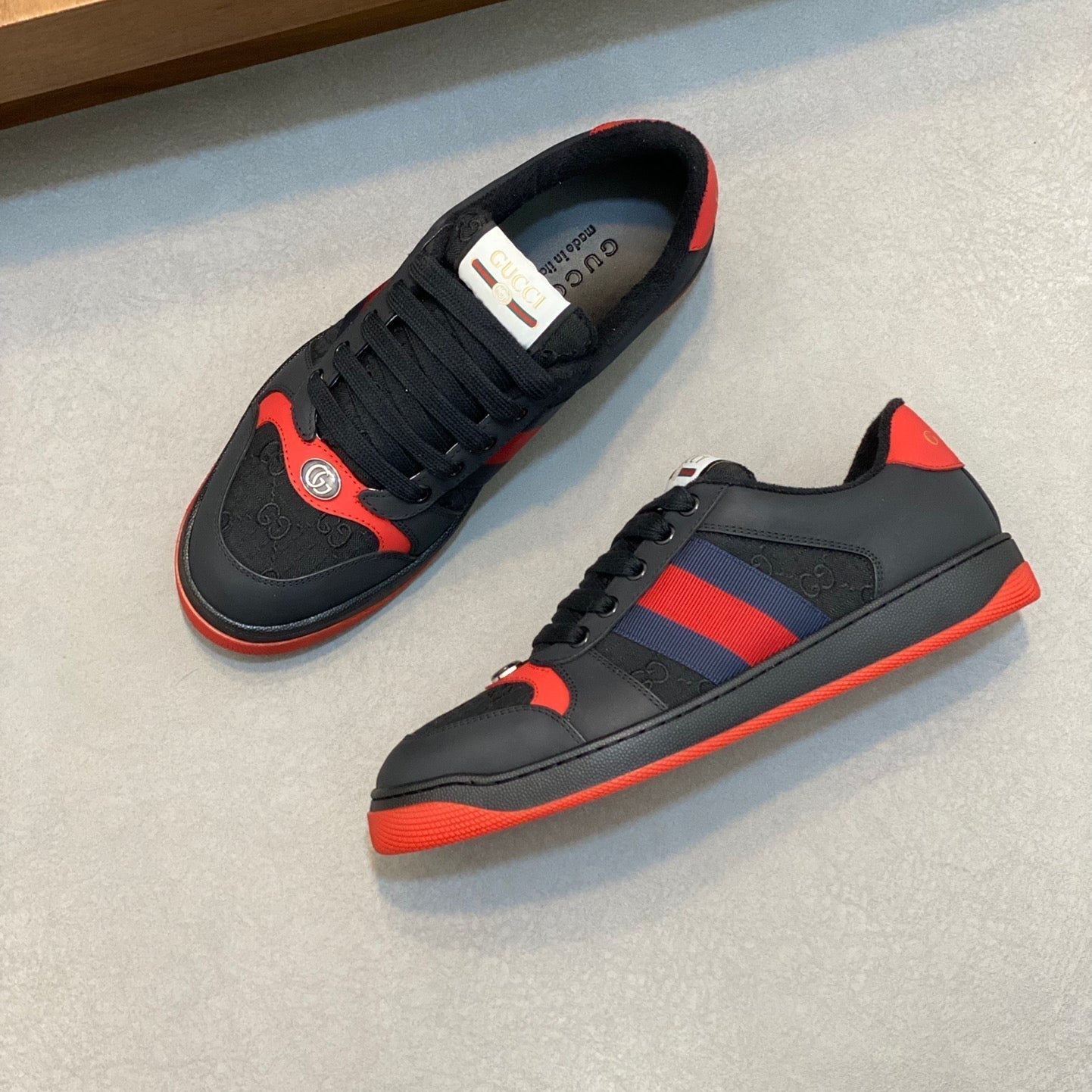 GG Men's Screener Sneaker Black Cowhide Canvas 534047