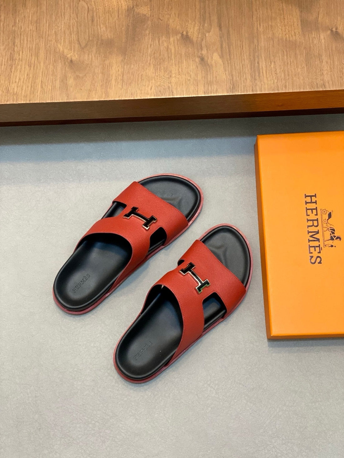 HM Men's Slide Red Cowhide Leather 588996