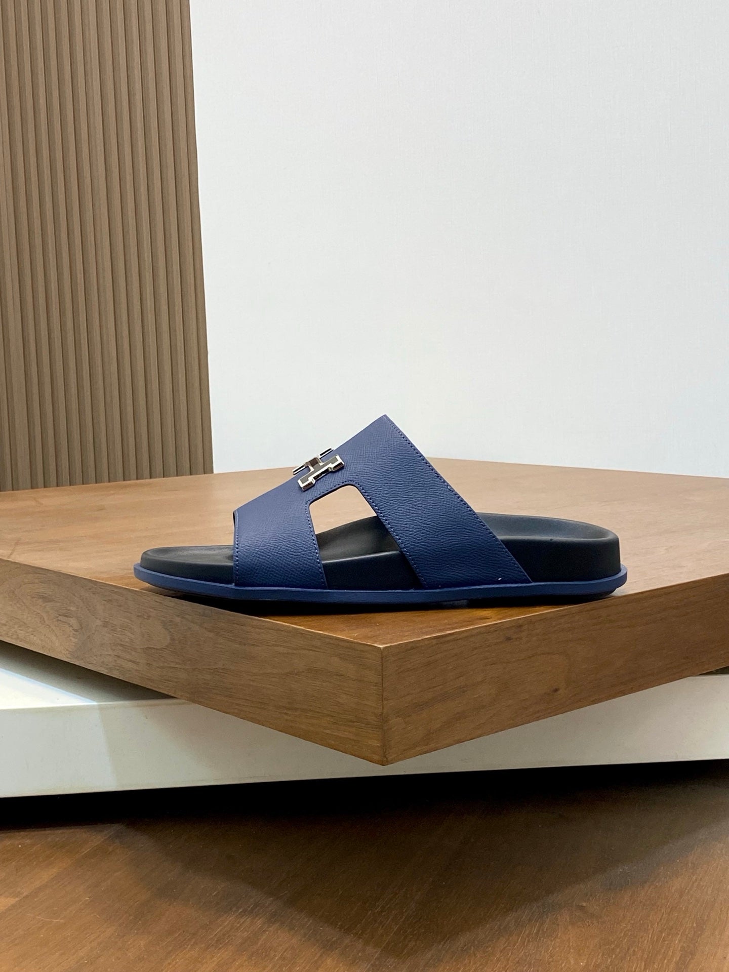 HM Men's Slide Navy Blue Cowhide Leather 588997