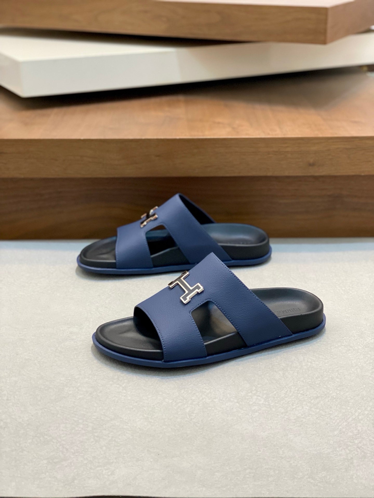 HM Men's Slide Navy Blue Cowhide Leather 588997