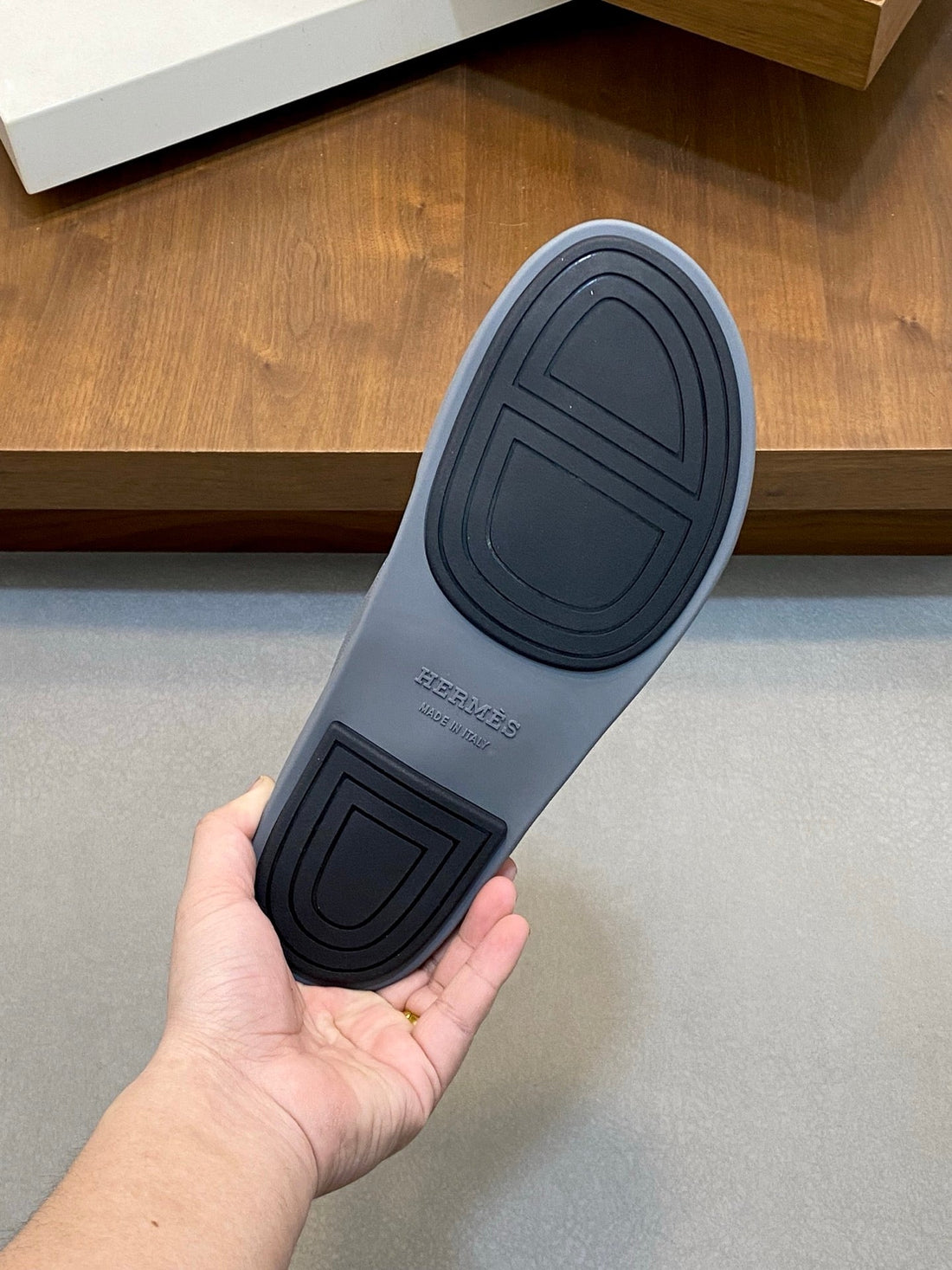 HM Men's Slide Grey Cowhide Leather 589000