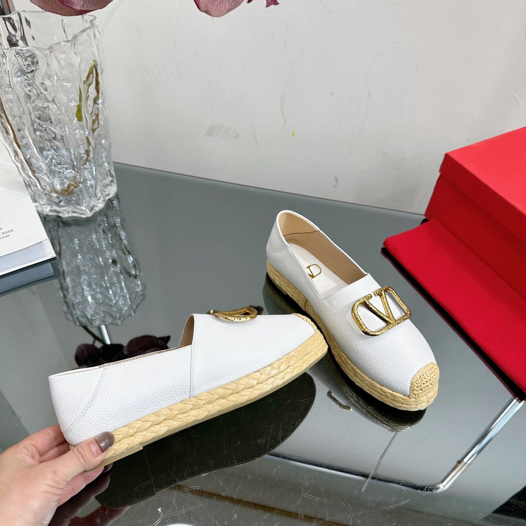 Vlogo Signature Loafer White Leather