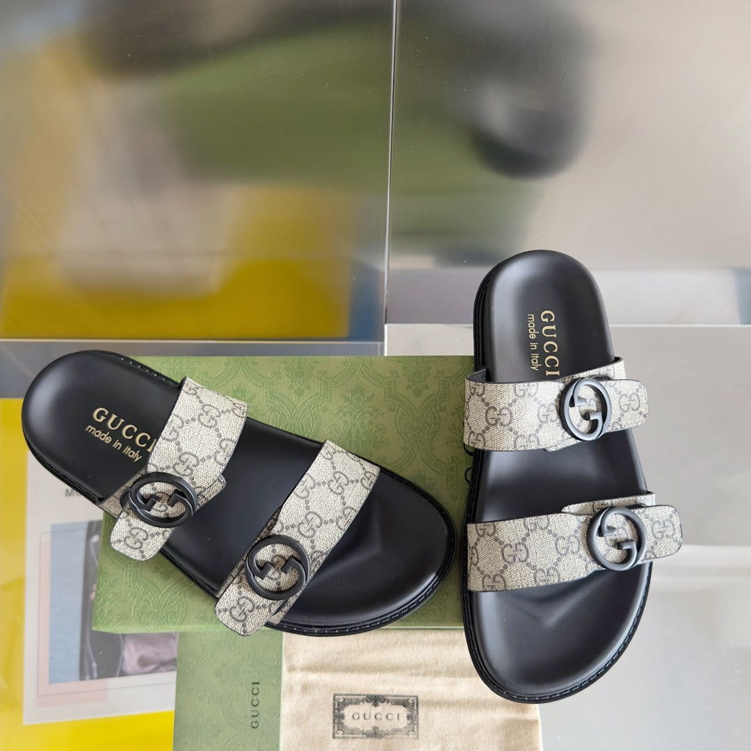 GG Men's Sandals Slide Brown Canvas 558134