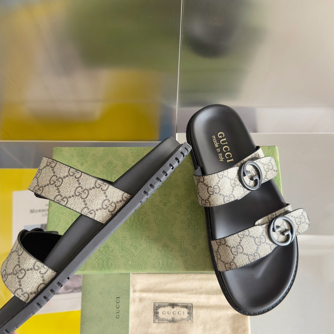 GG Men's Sandals Slide Brown Canvas 558134