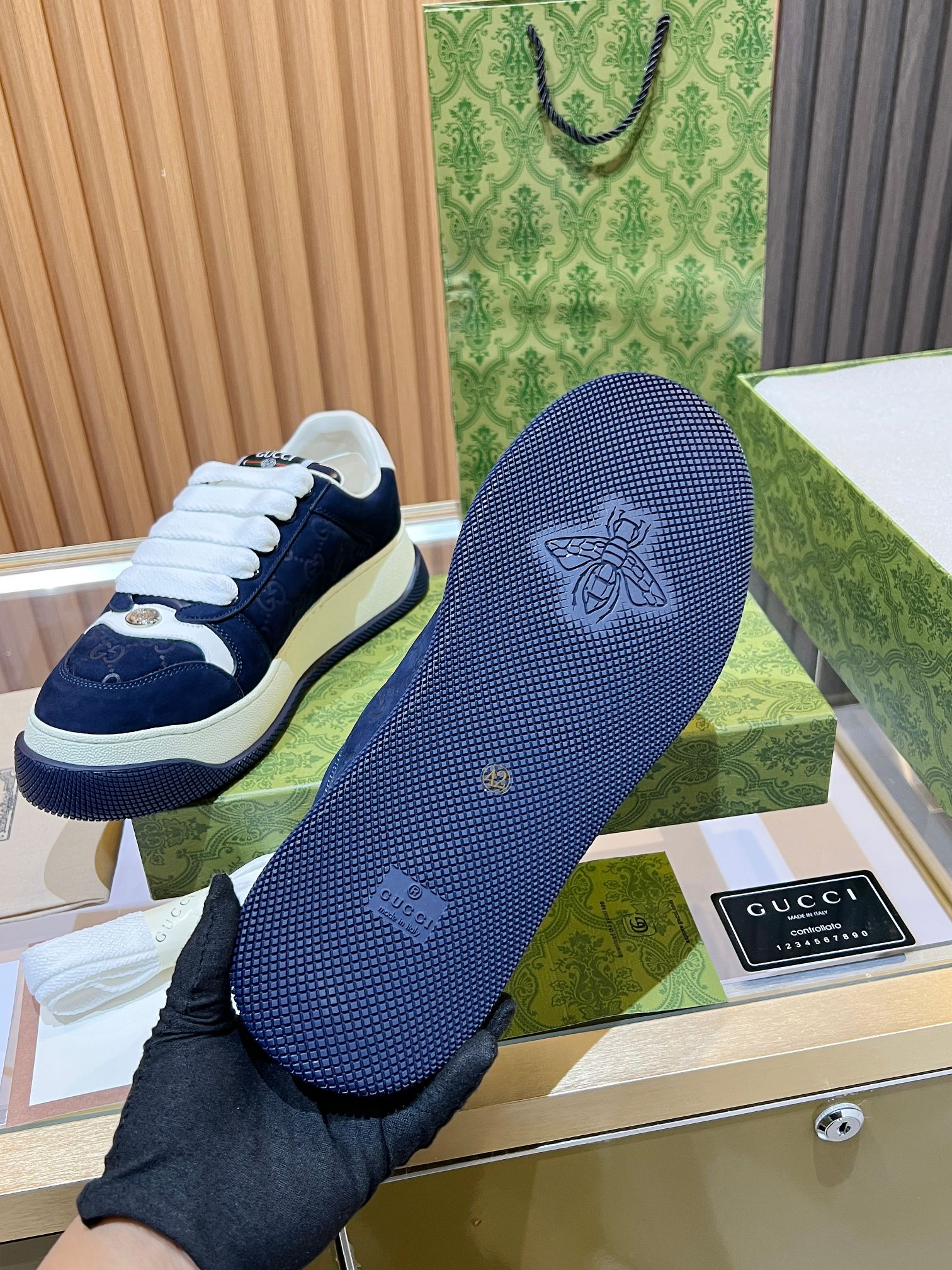 GG Men's Screener Sneaker Blue Canvas Sheepskin 523610