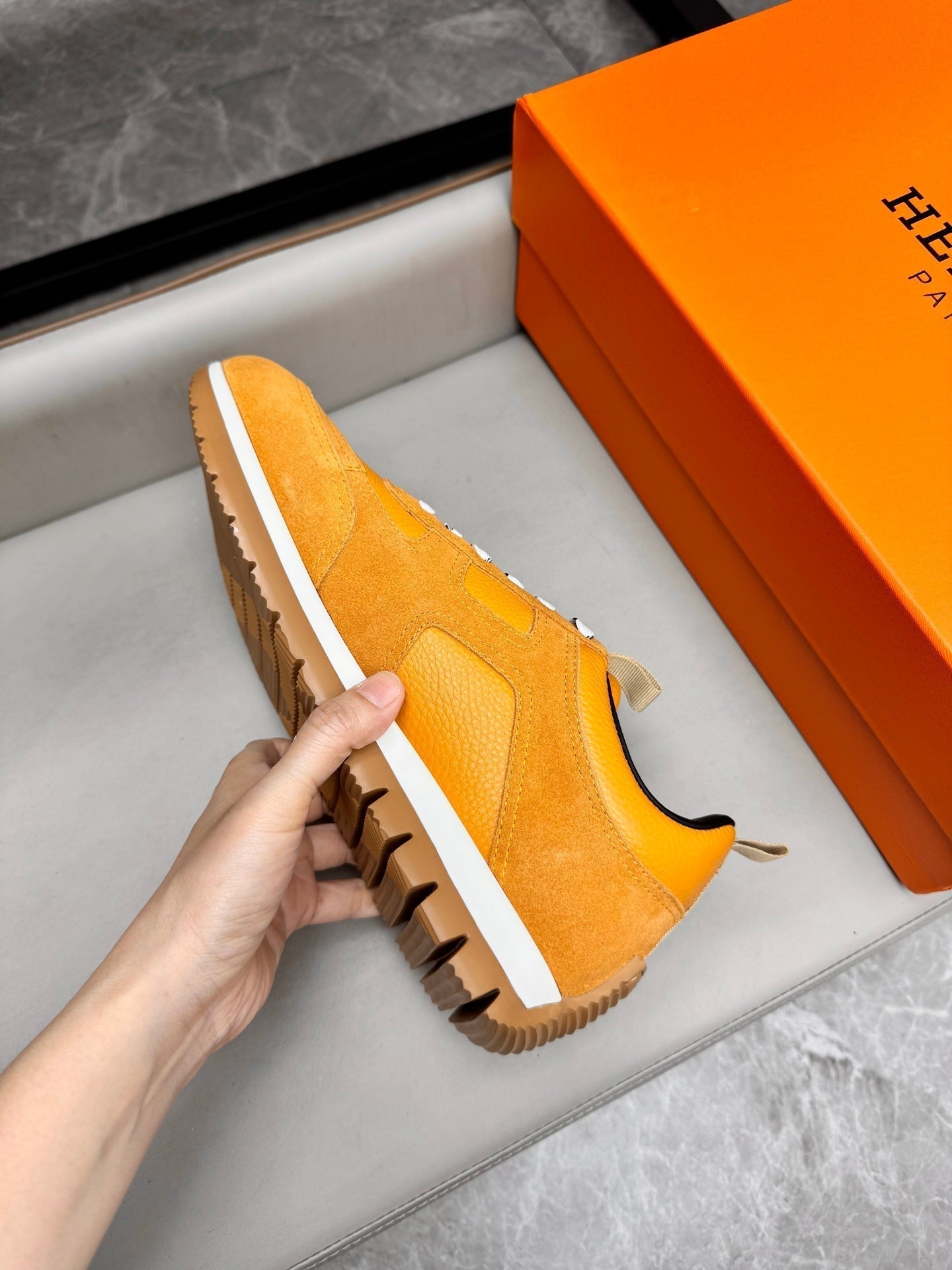 HM Men's Sneaker Yellow Calfskin Suede 602052