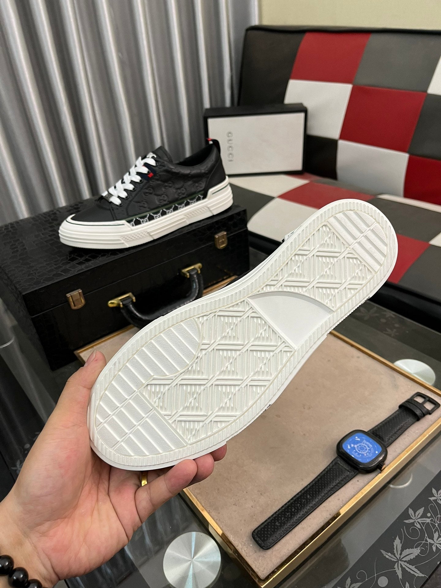 GG Men's ACE Sneaker Black Embossed Cowhide 832403