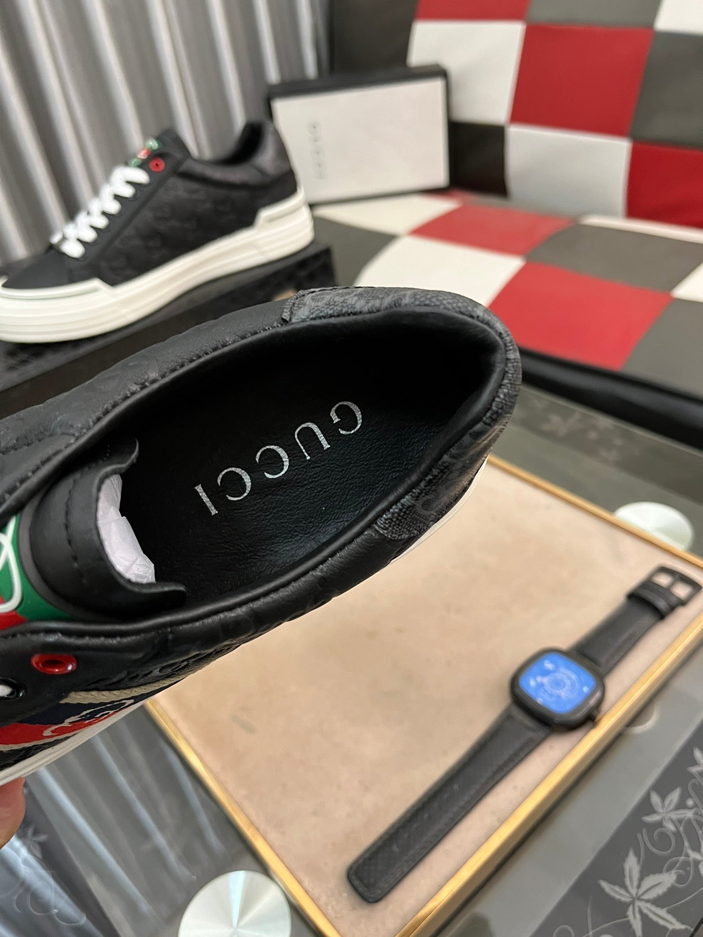 GG Men's ACE Sneaker Black Embossed Cowhide 543296