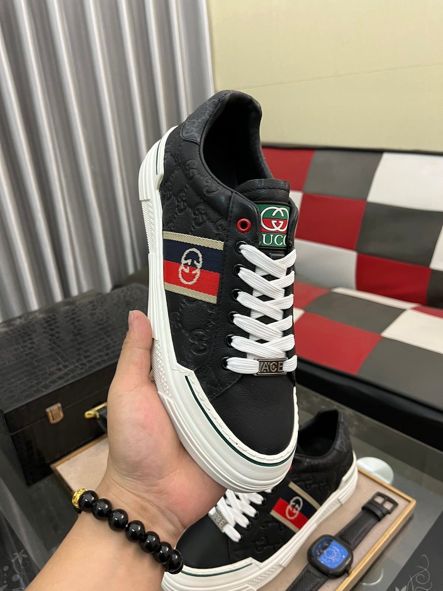 GG Men's ACE Sneaker Black Embossed Cowhide 543296