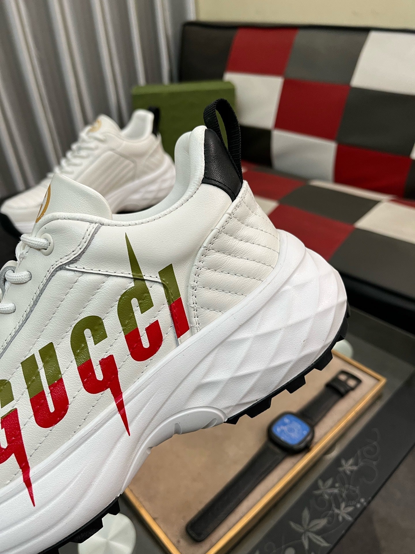 GG Men's Sneaker White Cowhide 529927