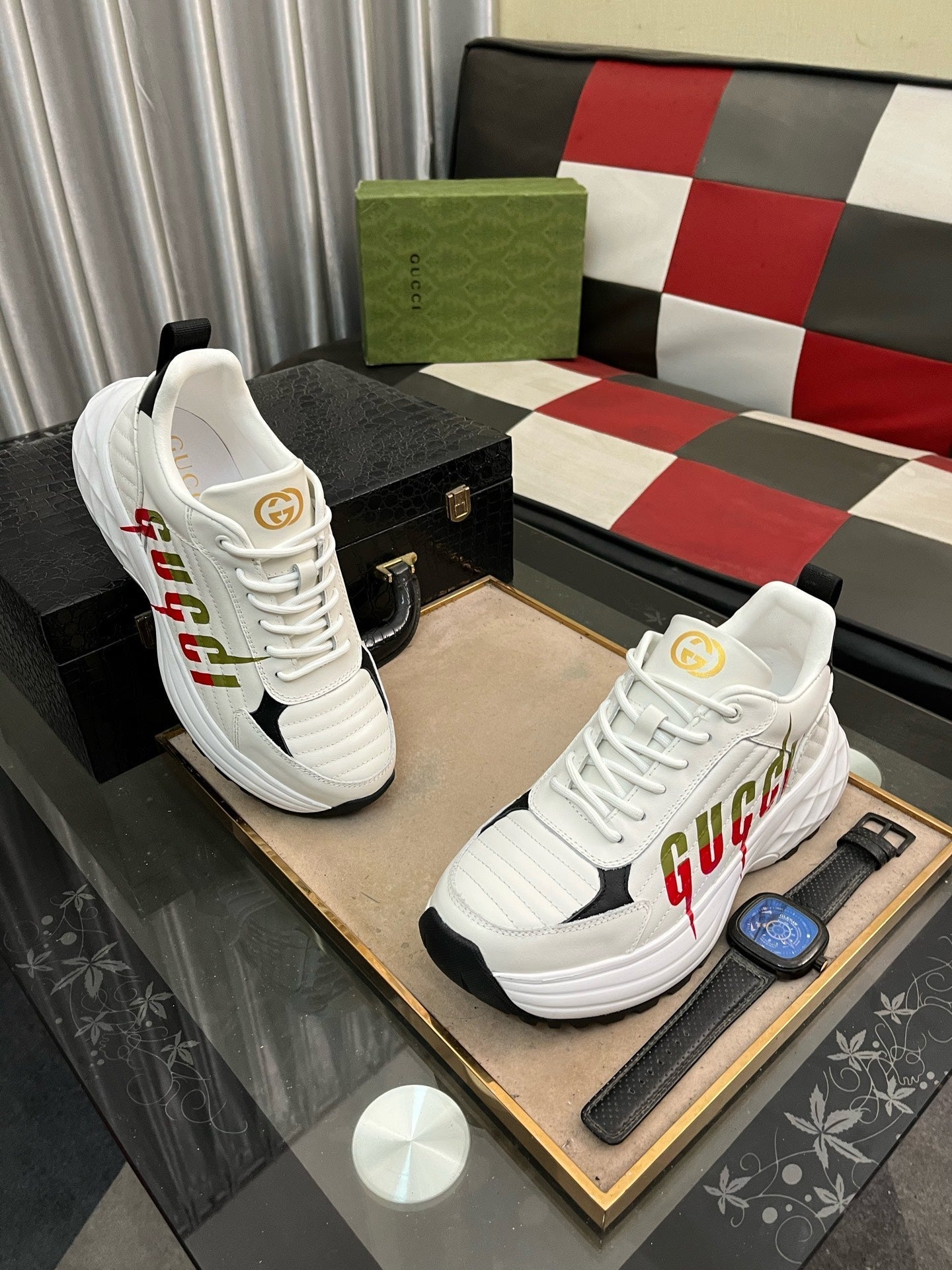 GG Men's Sneaker White Cowhide 529927