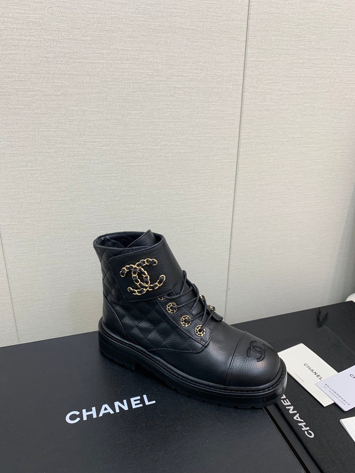 CC Ankle Boots Black Quilted Cowhide