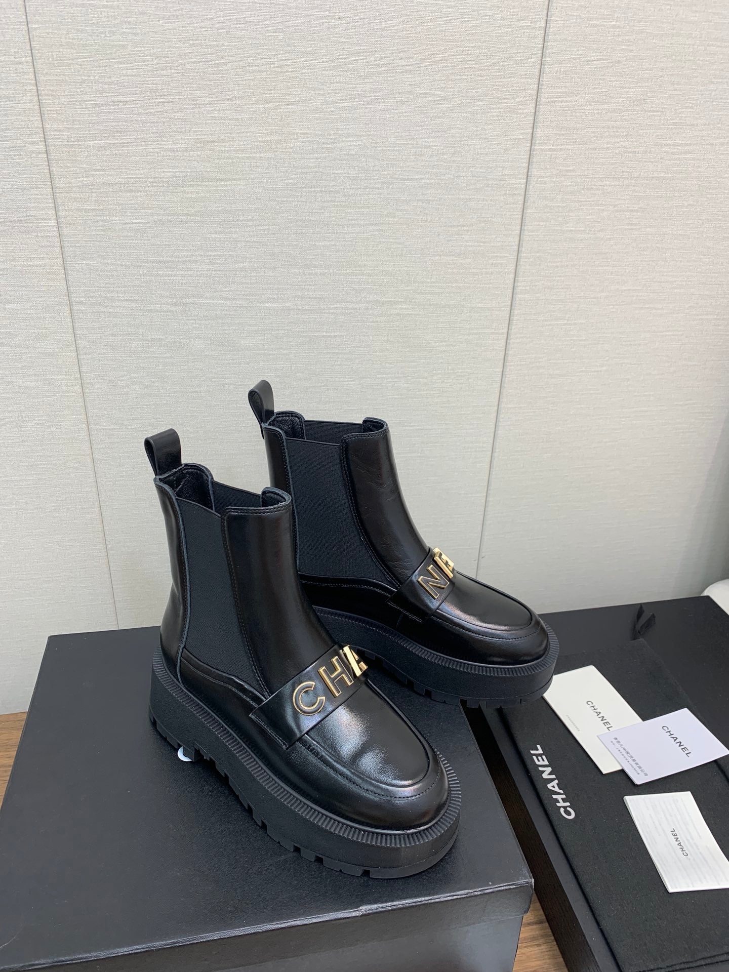 CC Short Boots Black Cowhide