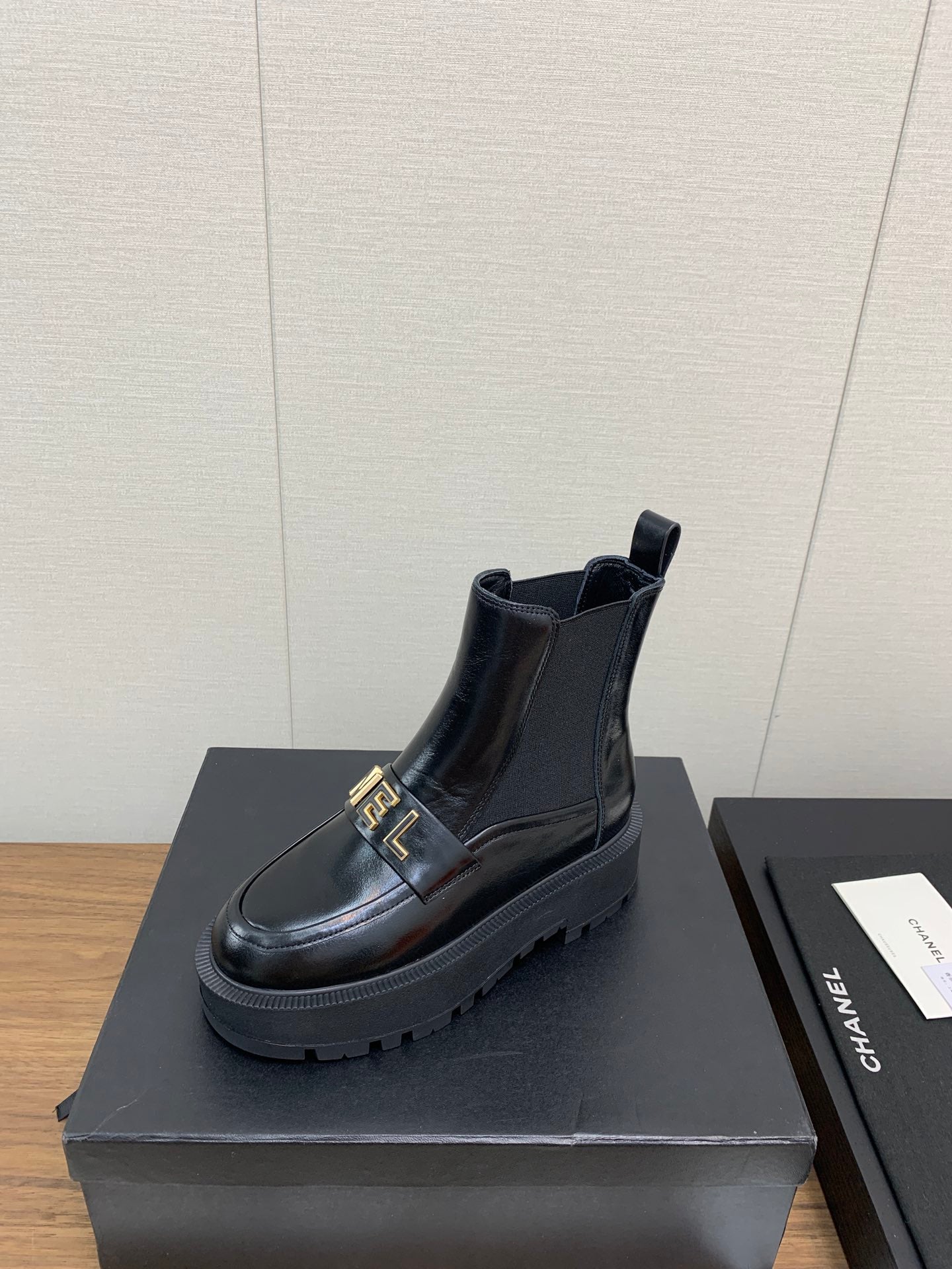 CC Short Boots Black Cowhide