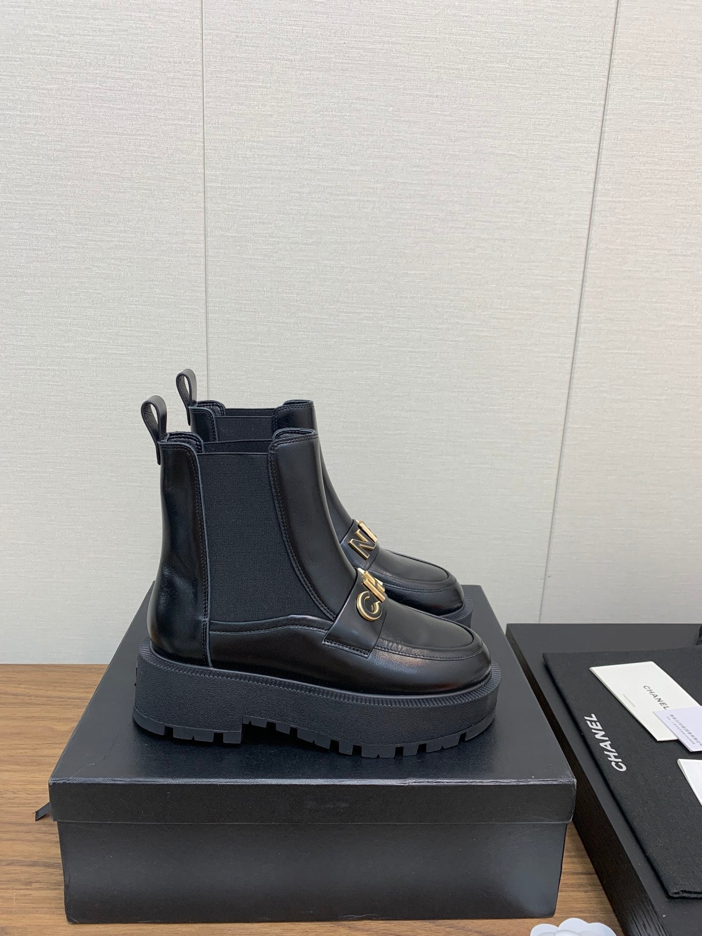 CC Short Boots Black Cowhide