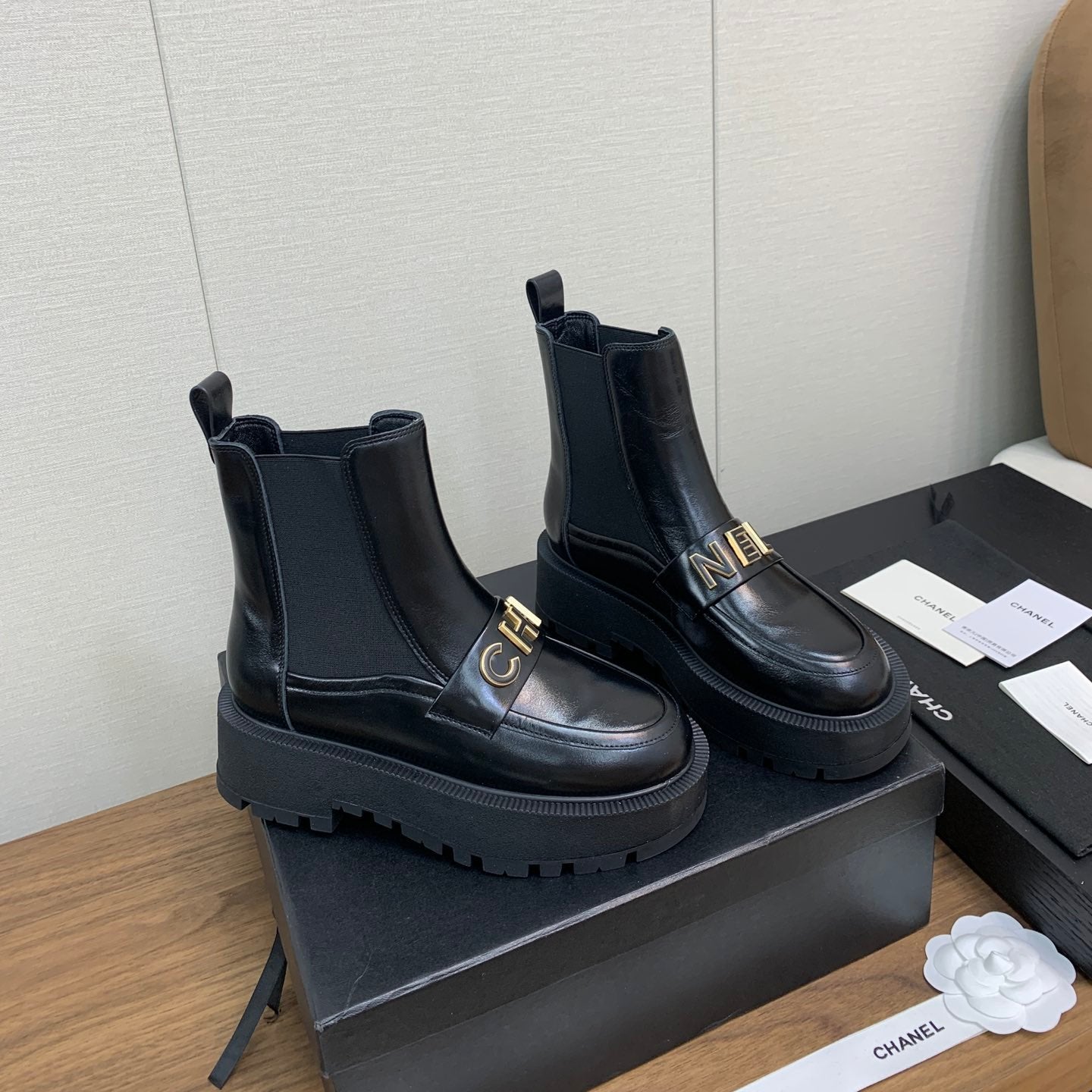 CC Short Boots Black Cowhide