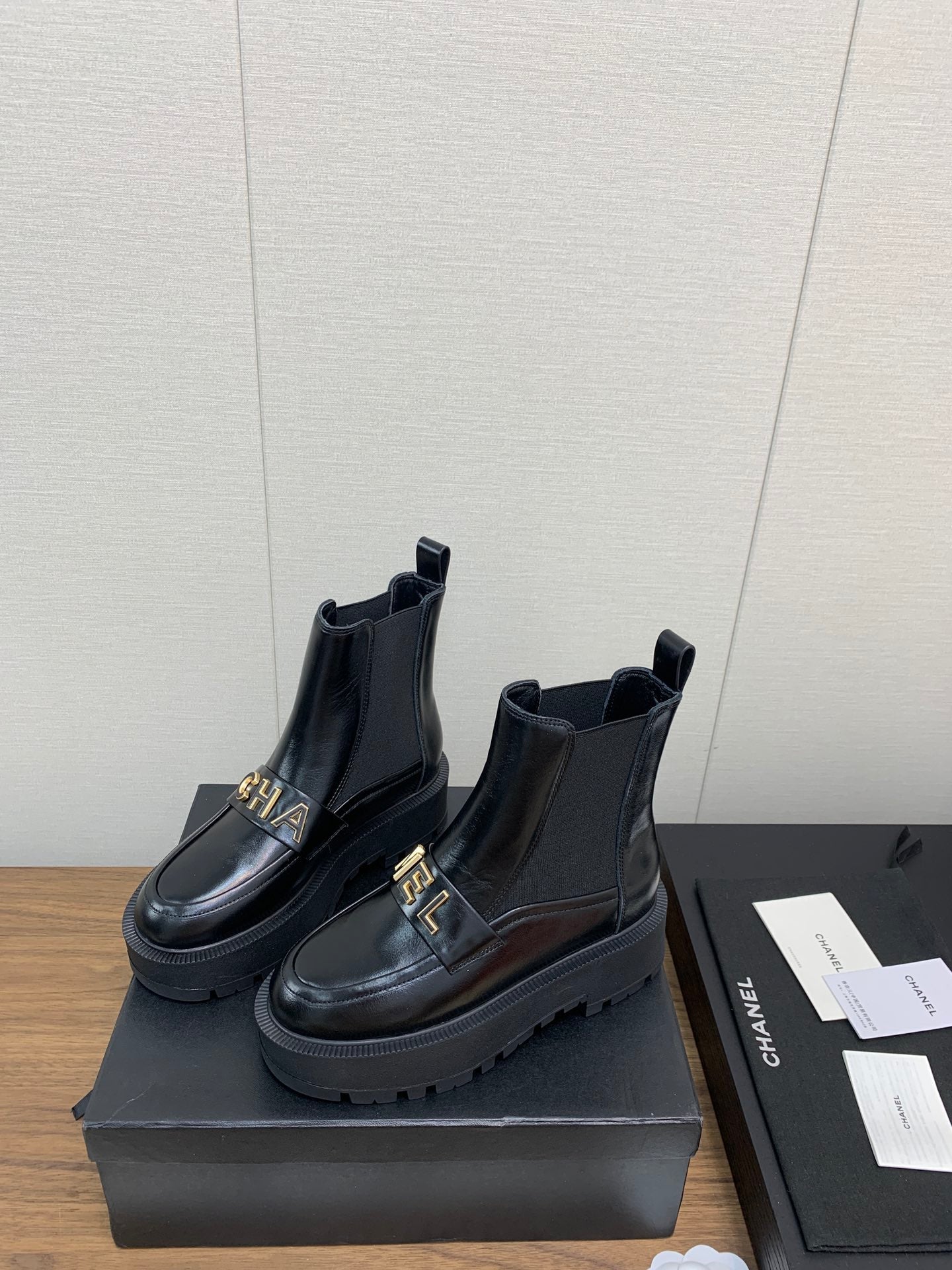 CC Short Boots Black Cowhide