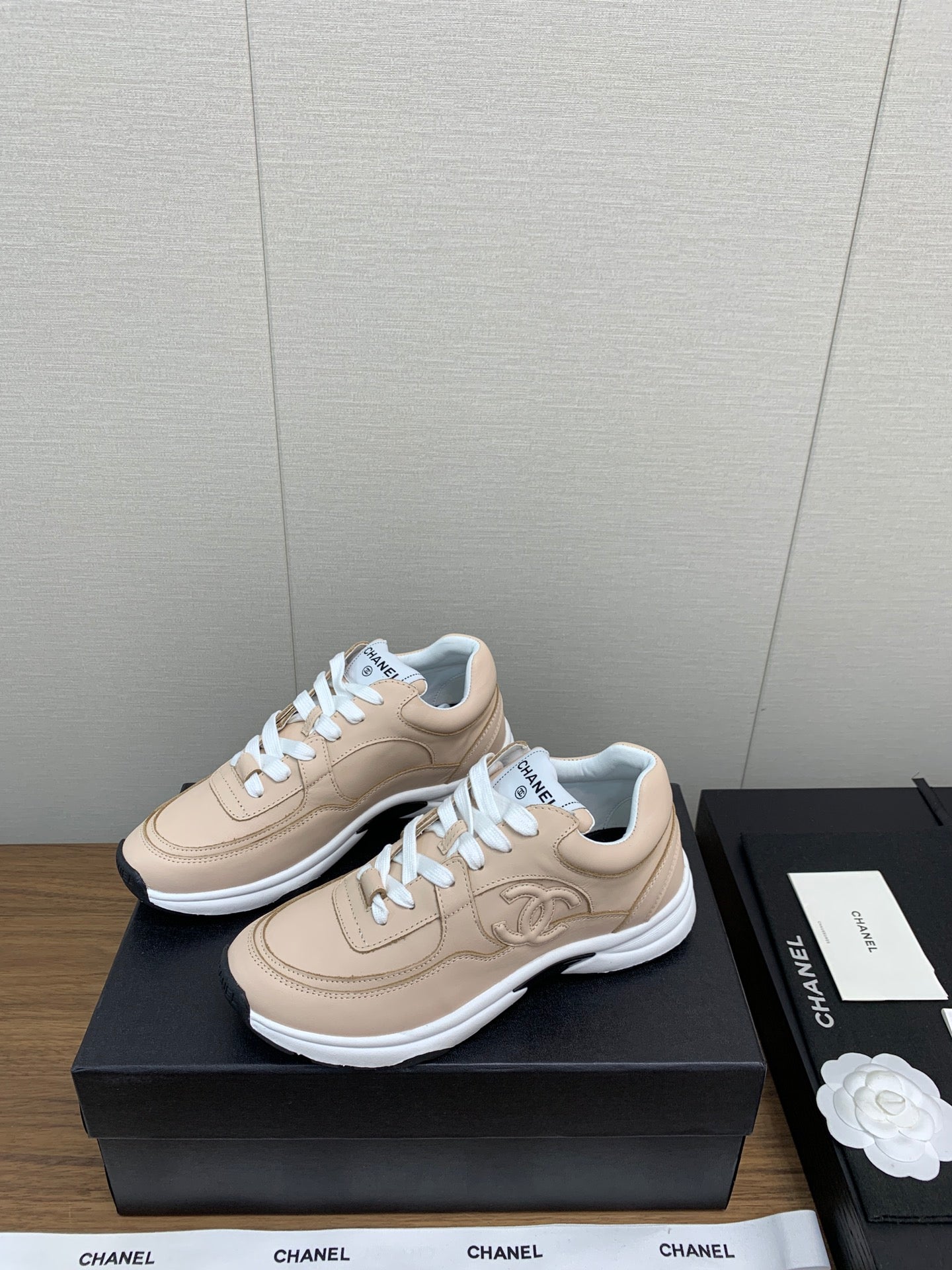 CC Sneaker 30mm Beige Lambskin