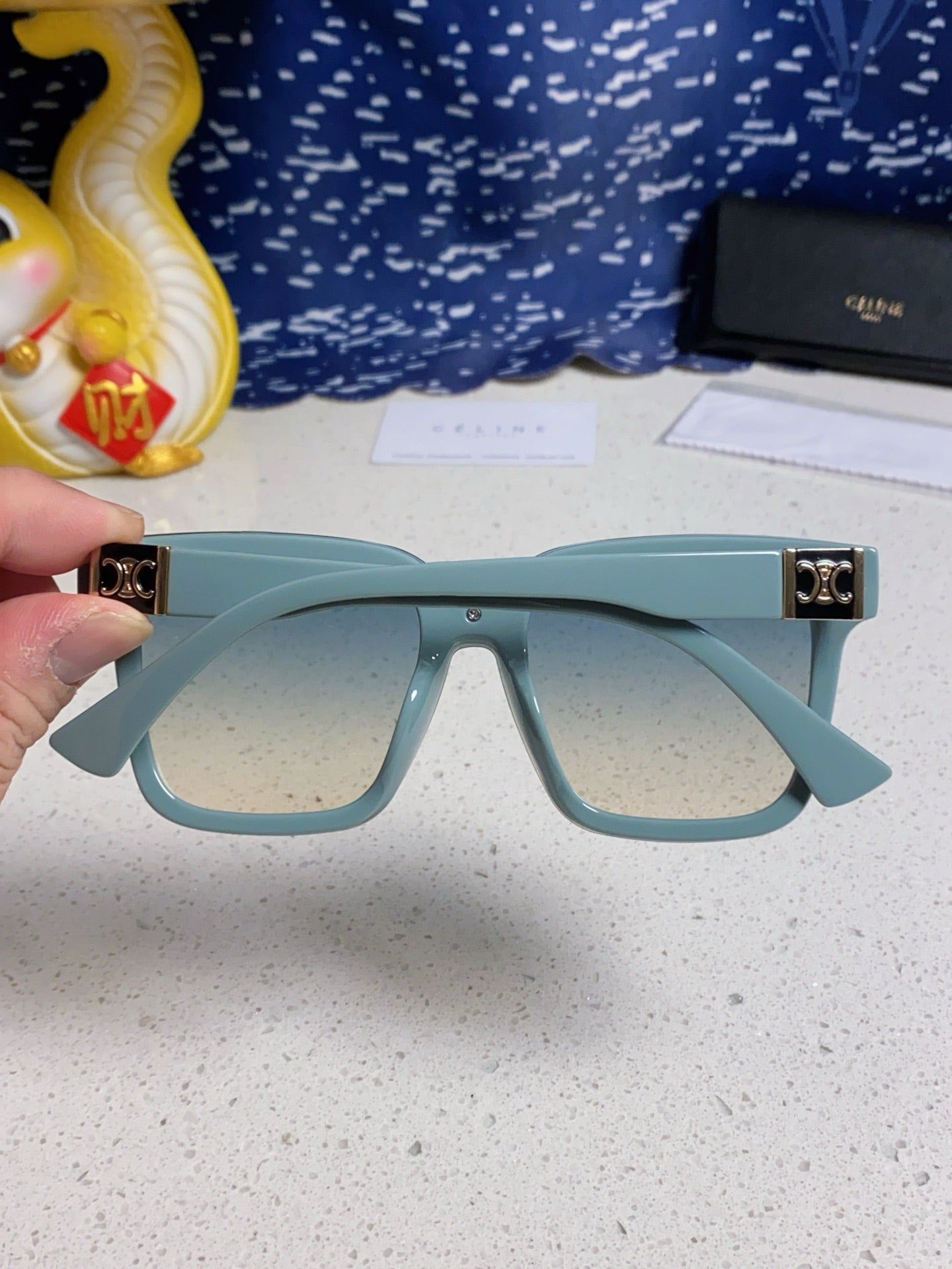 TRIOMPHE SUNGLASSES 548632 IN BABY BLUE ACETATE