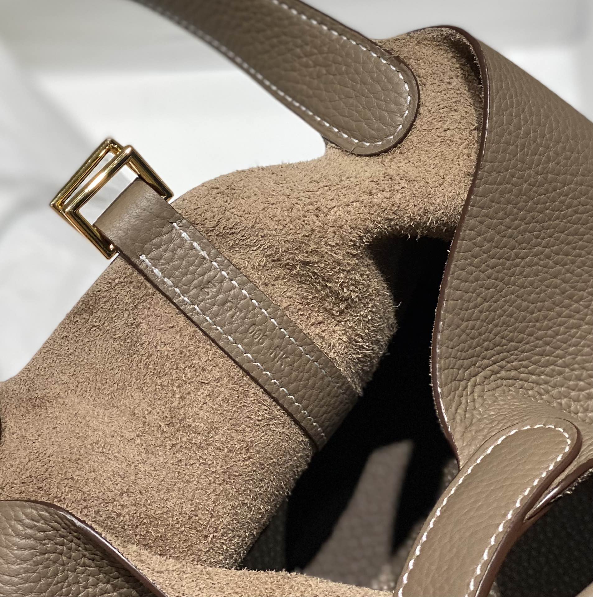 picotin lock etoupe togo leather gold hardware