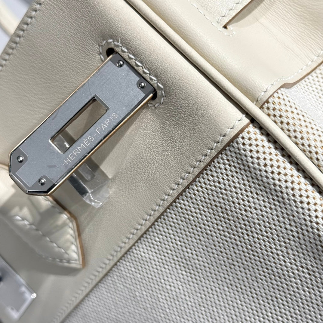 HM Birkin 25 Milkshake White Canvas with Swift Leather Silver Hardware 237310