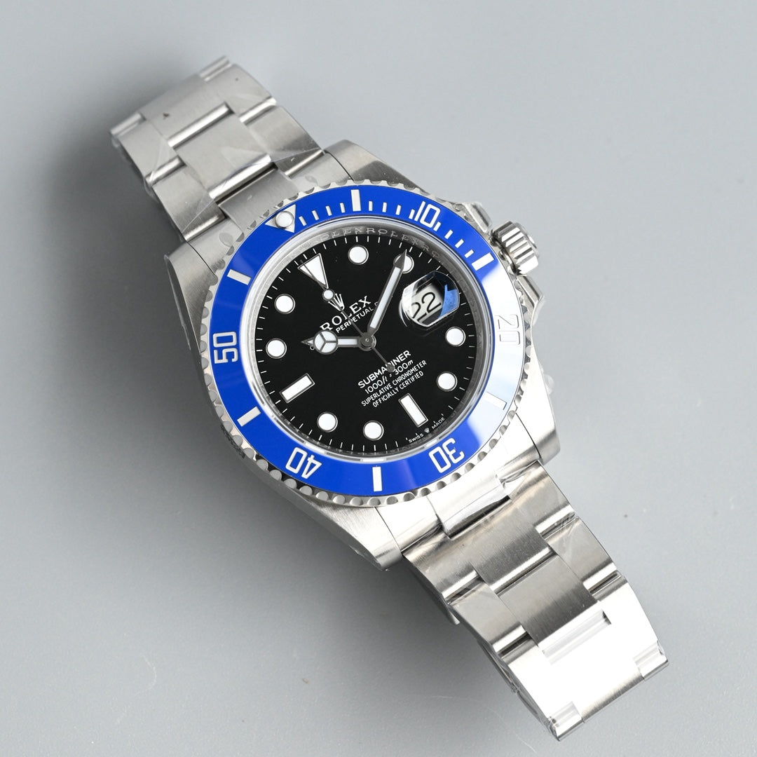 Rolex Submariner 41mm Silver Blue Black Dial