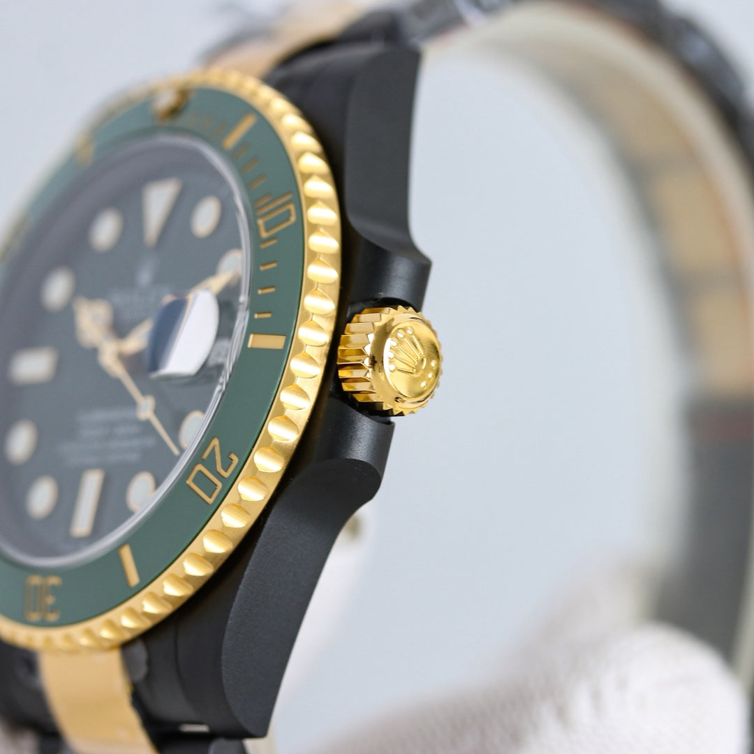 Rolex Submariner 40mm Carbon Black Green Gold